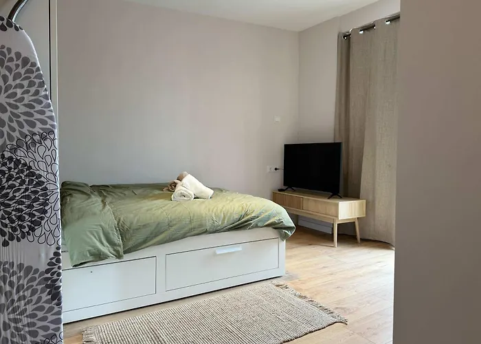 The Cozy Nest Stylish And Serene