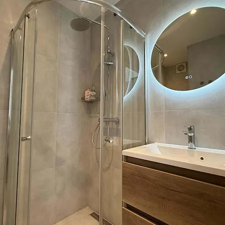 Апартаменты The Cozy Nest Stylish And Serene *